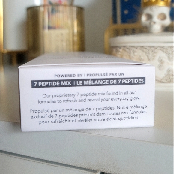 3/$30 Saturdat Skin Yuzu Vitamin C Sleep Mask - Picture 4 of 5